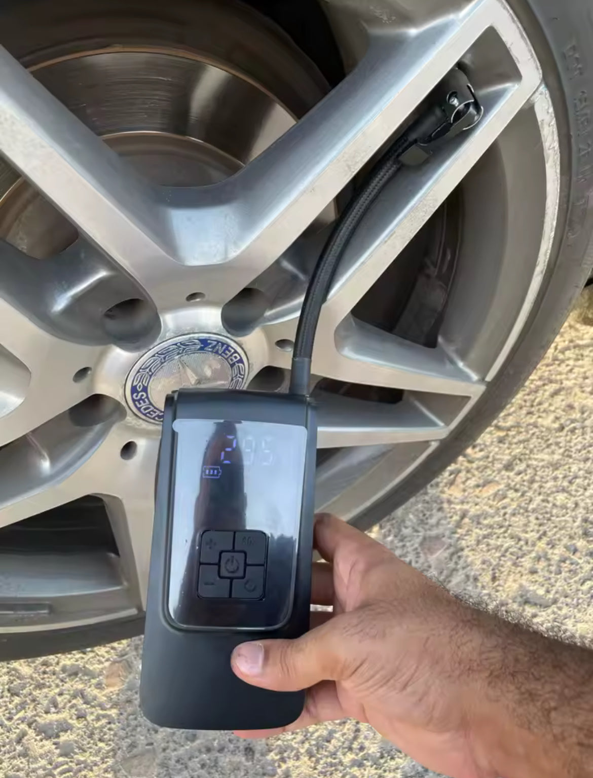 AeroRoad™ | High-Performance Smart Tyre Inflator